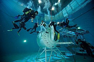 虚幻5 Demo：1440P 3090只能30-50FPS